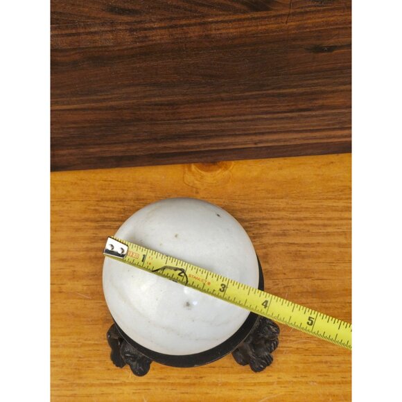 Vintage Brass Monkey Figurine Stand With White Marble Sphere Decorative Collecti - Picture 6 of 12